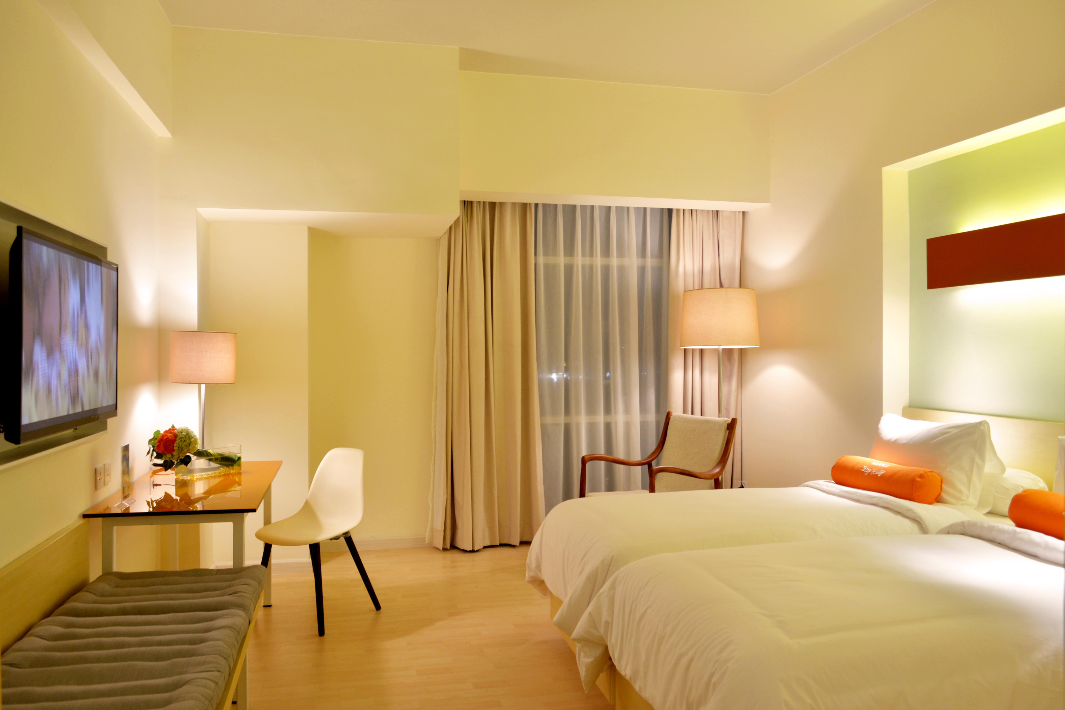 Harris Hotel & Conventions Bekasi Exterior photo